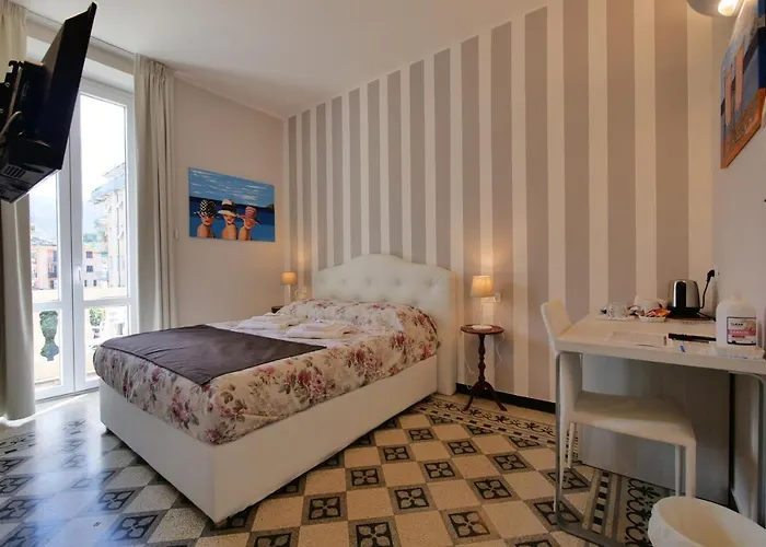 Amar Penzion Levanto